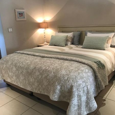 Bahari Beach House Plettenberg Bay Kültér fotó