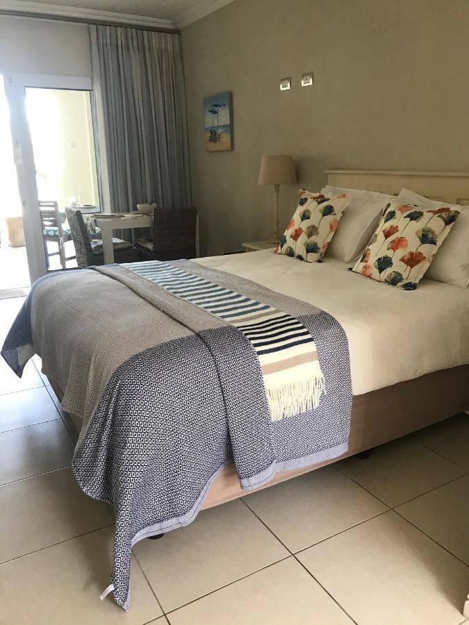 Bahari Beach House Plettenberg Bay Kültér fotó